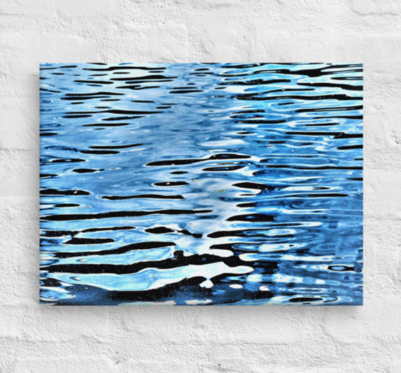 Rippling waves on a lake - Canvas